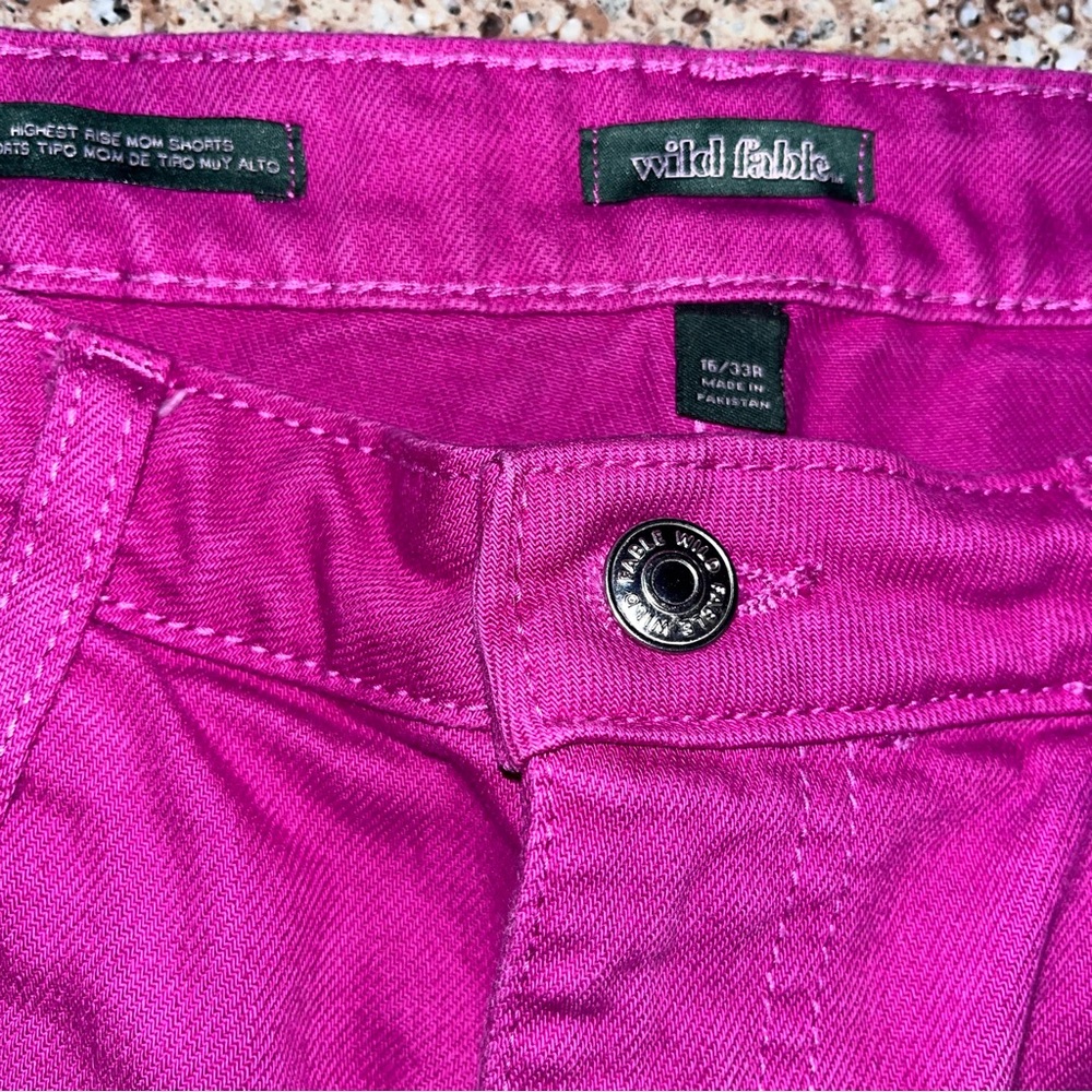 Wild Fable Jean shorts. Fuchsia color. Size 16/33R
